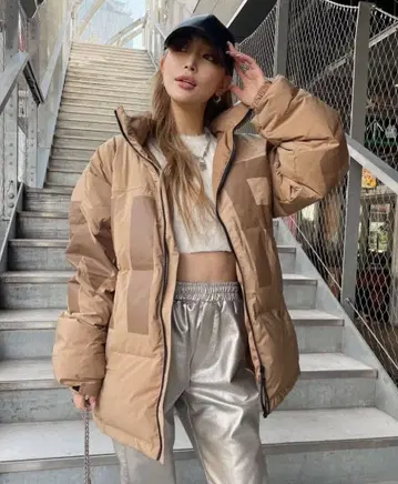 MIRROR9 ICON 다운 코트 베이지 미사용 택 포함