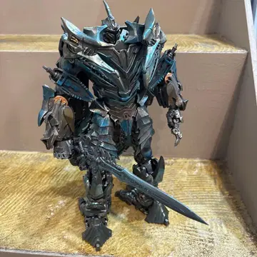 BAIWEI TW-1104 비정품 트랜스포머 실사 워프풍 새상품