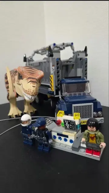 레고 쥬라기 월드 T-렉스 운송 7593
