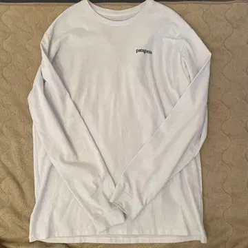 [ 금일 한정 SALE! ] patagonia 롱 슬리브 T셔츠
