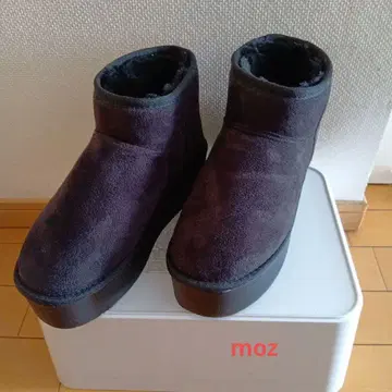 moz 블랙 어그 부츠