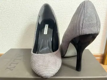 새상품급 ALY 그레이 펌프스 24.5cm 겨울