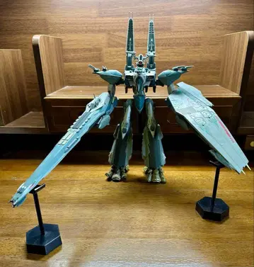 DX 초합금 마크로스 쿼터