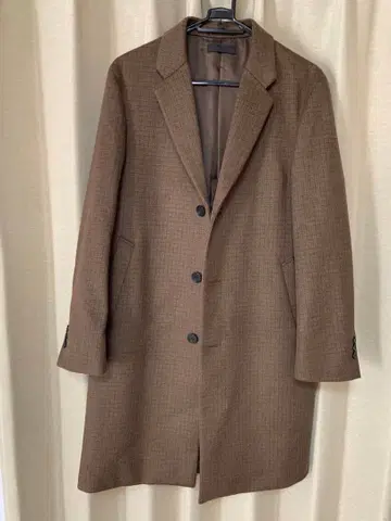 브라운 체스터 코트 체크 무늬