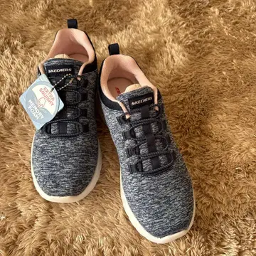 [택 포함 새상품] SKECHERS 메모리폼 스니커즈 네이비/핑크