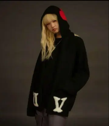 Aclent Point shaggy logo hooded muffler