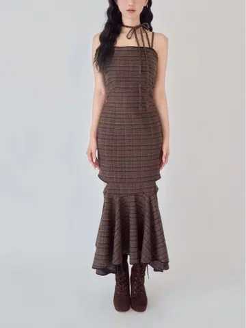 yilon 이로 원피스 CUTOUT CHECK OP