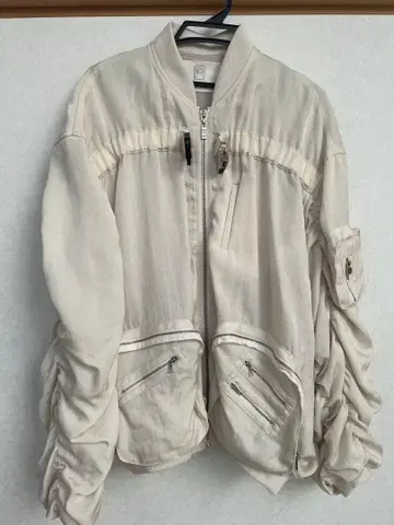 PRANK PROJECT 빅 봄버 자켓 화이트