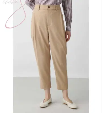 휴먼 우먼 베이지 테이퍼드 팬츠 고급 소재 깔끔한 아름다운 실루엣