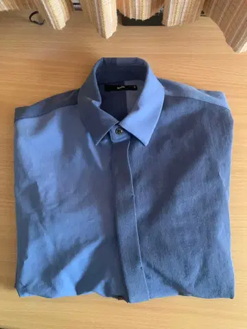 HARE 파랑 긴팔 셔츠 S 사이즈