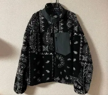 URBAN RESEARCH 페이즐리 무늬 보아 아우터