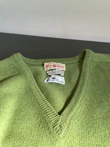 Alan Paine V넥 니트 60~70s