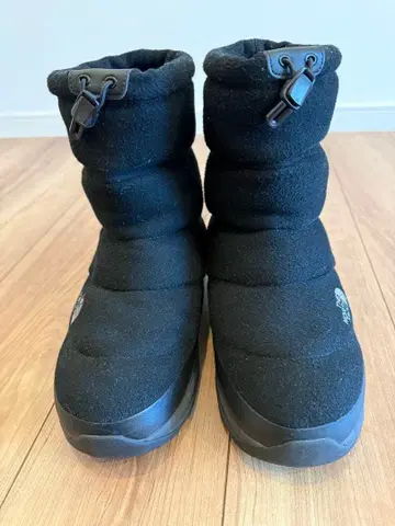 THE NORTH FACE 블랙 숏부츠