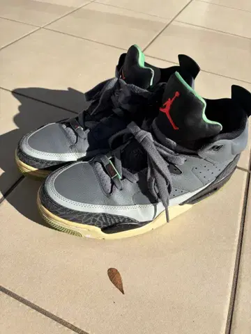 Jordan Mars Son of Mars 그레이 스니커즈 26.5cm