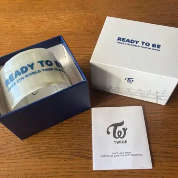 TWICE LIGHT STRAP 라이트 스트랩