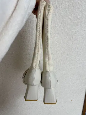 NICE CLAUP 삭스 로퍼 부츠 M 사이즈 아이보리