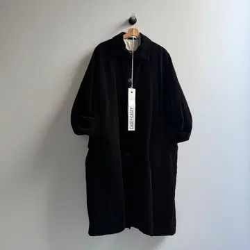 CASEY CASEY BIG BLOBBY COAT (22/23AW)