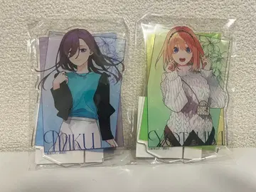 5등분의 신부 GOTO AKIBA! 아크릴 스탠드 미쿠 네잎 덤