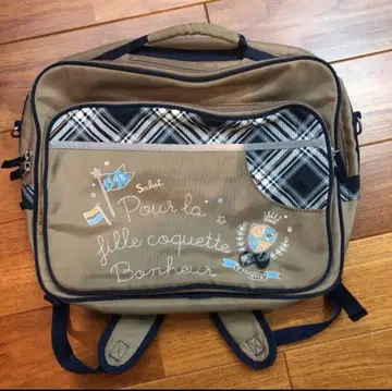 폼포넷 자수 체크 무늬 백팩