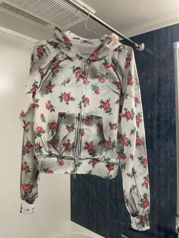 grailz FLOWER DIRTY ZIP HOODIE [WHITE]
