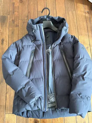 미즈사와 다운 데상트 OVERSIZED JACKET MOUNTAINEER