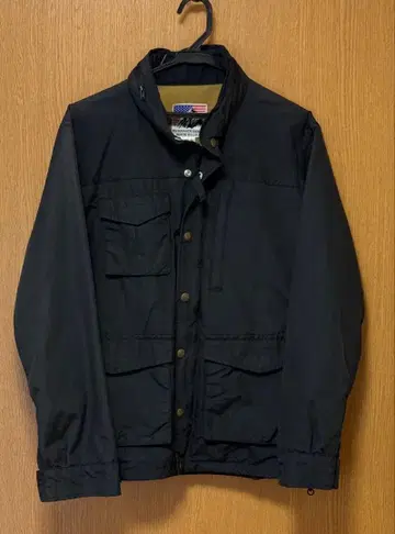 마운트레이니어 디자인 마운틴 후드티 미국산 새상품급