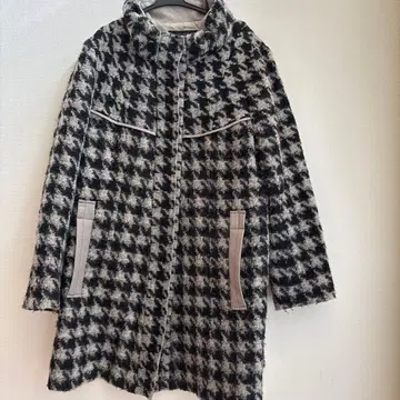 후드 부착 체스터 코트 블랙 화이트 체크