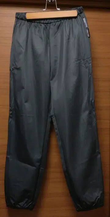 GOLDWIN 고어 윈드스토퍼 방풍 이너 팬츠 M