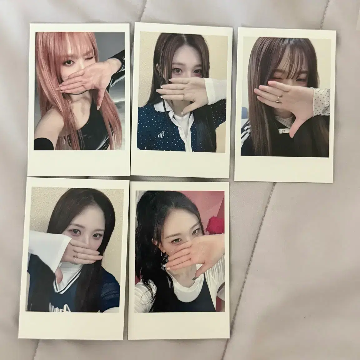 Triples Jump Up Showcase unreleased photocard pre-order benefit