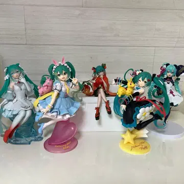 하츠네 미쿠 피규어 세트 컬러풀