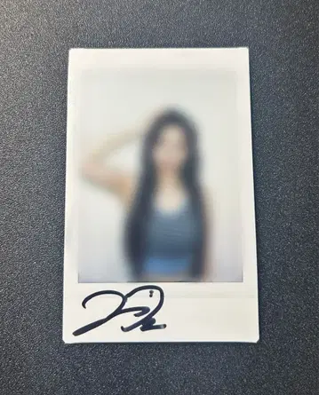 tripleS ASSEMBLE25 친필 사인 폴라로이드 카에데 Kaede