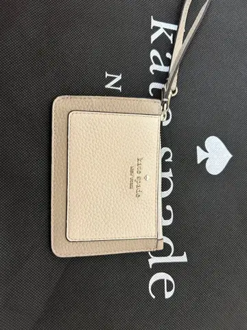 케이트 스페이드 프래그먼트 케이스