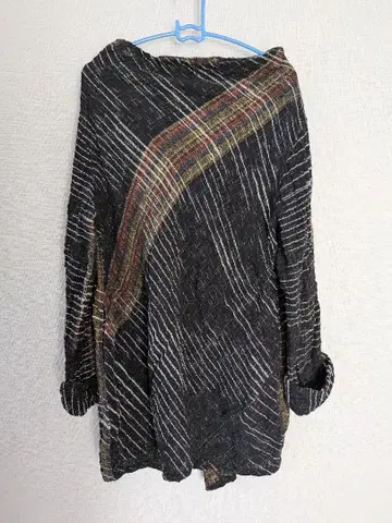 시비(shibi) 캐주얼 상의 블랙과 멀티 스트라이프