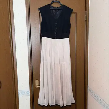 리랜드트루 원피스