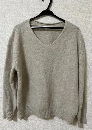 MACKINTOSH PHILOSOPHY V넥 스웨터 38 베이지