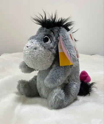 미사용 택 포함 폭신폭신 힐링 이요르 소형 봉제 인형 높이 22cm