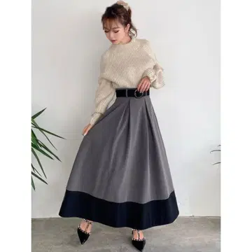[ 새상품급 ] RESEXXY 바이컬러 플레어 스커트