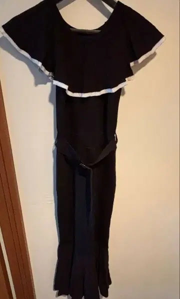 ROYAL PARTY 로얄 파티 프릴 롱 원피스 니트 블랙