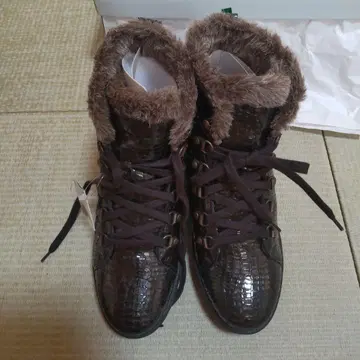 미사용 새상품 mobils 신발 메피스토 가죽 스니커즈