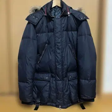 꼼사데모드 다운 자켓