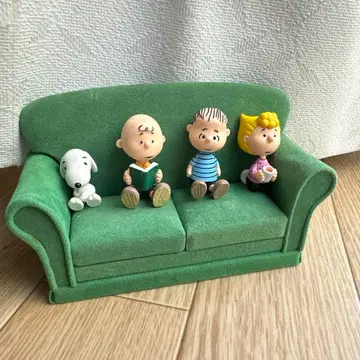 스누피 피규어 세트 소파 포함