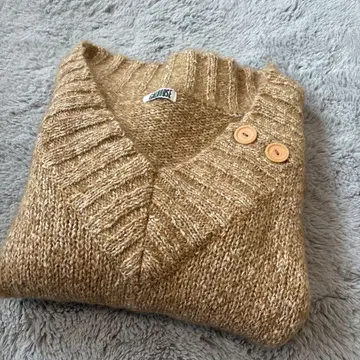 galhouse 모헤어 실크 V넥 스웨터