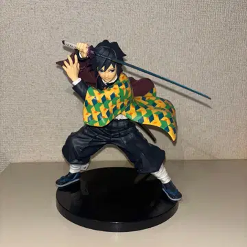 귀멸의 칼날 토미오카 기유 프라이스 피규어
