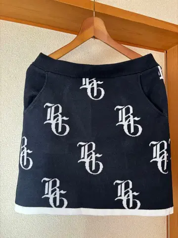 빔즈 골프 니트 스커트