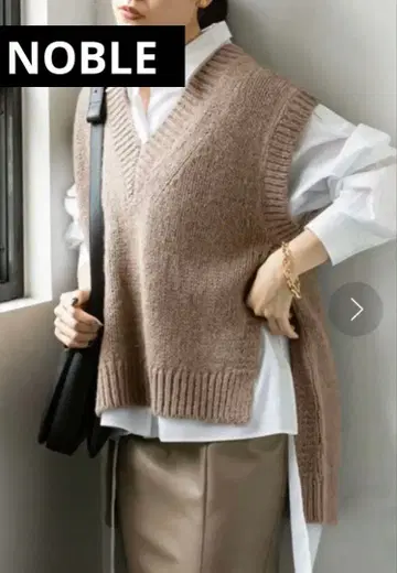 NOBLE 알파카 MIX 롱 슬릿 니트 베스트