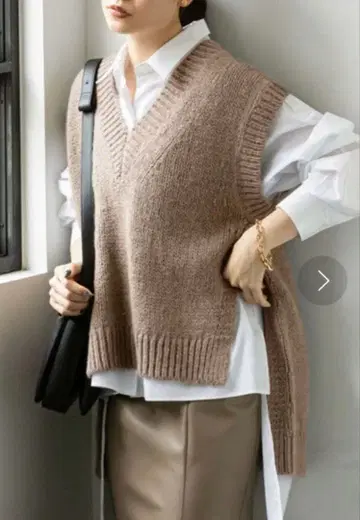 NOBLE 알파카 MIX 롱 슬릿 니트 베스트