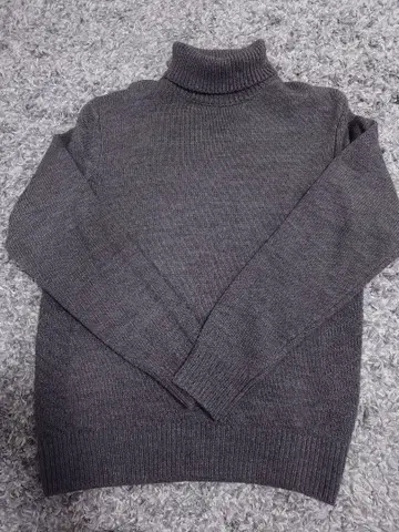 nano universe 터틀넥 니트