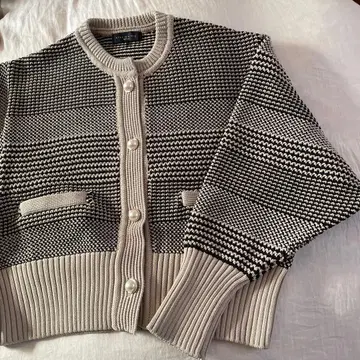 ATELIER SIX 스트라이프 니트 가디건 58