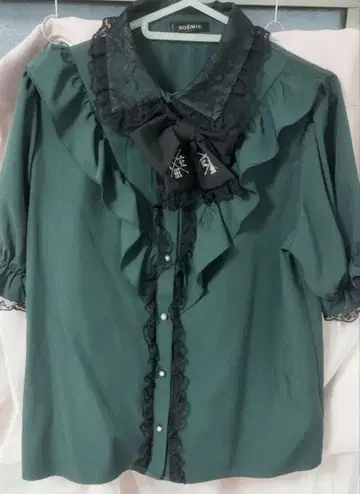 노에미 NOEMIE 블라우스