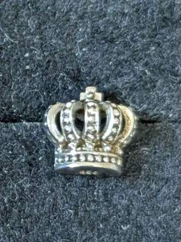 저스틴 데이비스 크라운 귀걸이